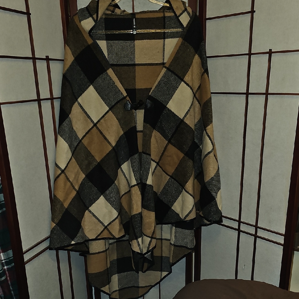 Torrid Black and Tan Plaid Hooded Cape
